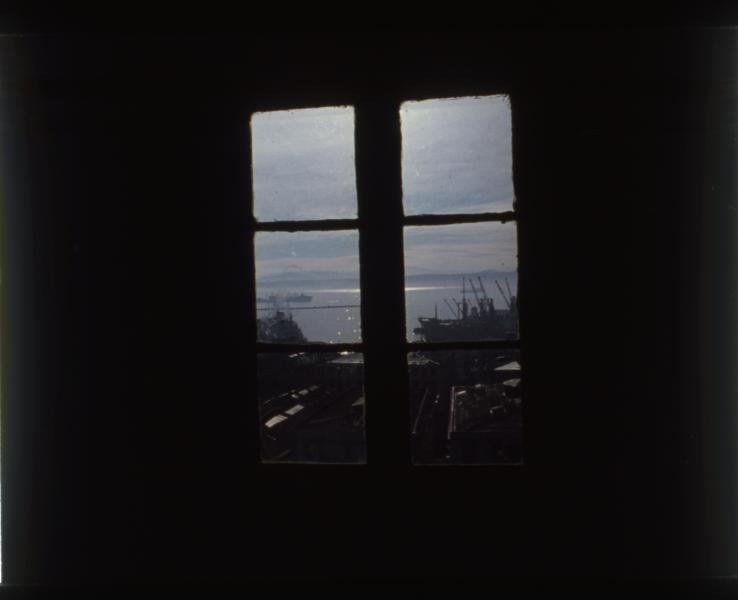 Puerto desde ventana del Ascensor Cordillera