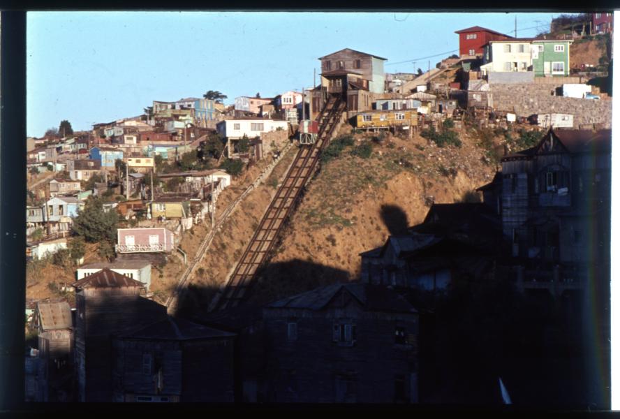 Ascensor del Cerro La Cruz, hoy desaparecido